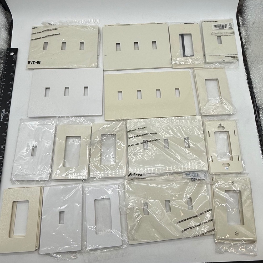 Wall Plate Lot 17pc‎ Toggle Decorator 1 3 4 Gang Almond White mixed clean lot
